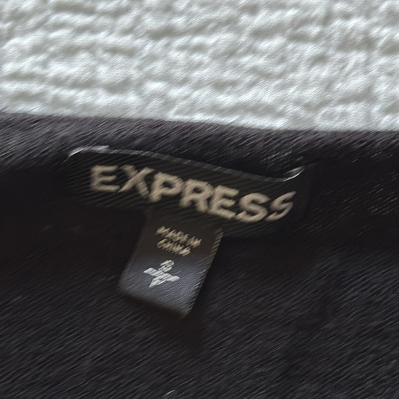 Express Black Fitted Sweater with Cold Shoulder Half Sleeves - Picture 4 of 11